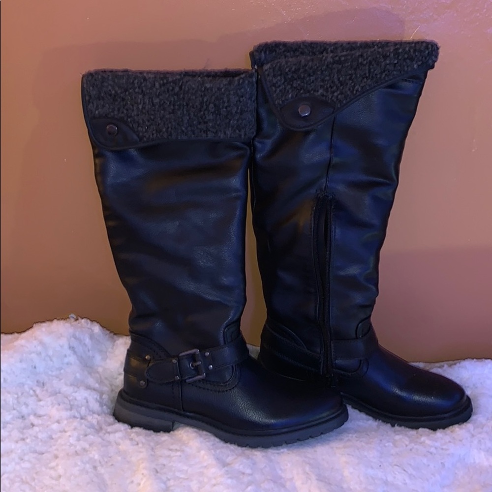 Blacks boots high tred